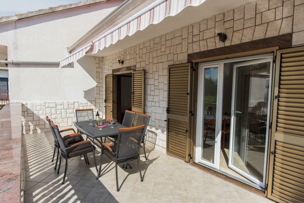 Apartment Malenica Vodice Zewnętrze zdjęcie